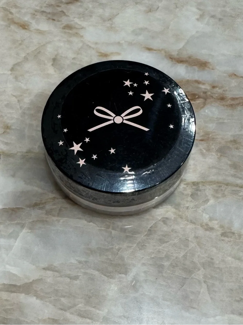 Extraordinary Translucent Setting Powder